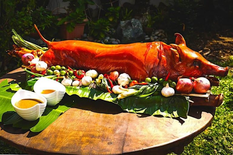 Malia's Hula Hut Luau Catering